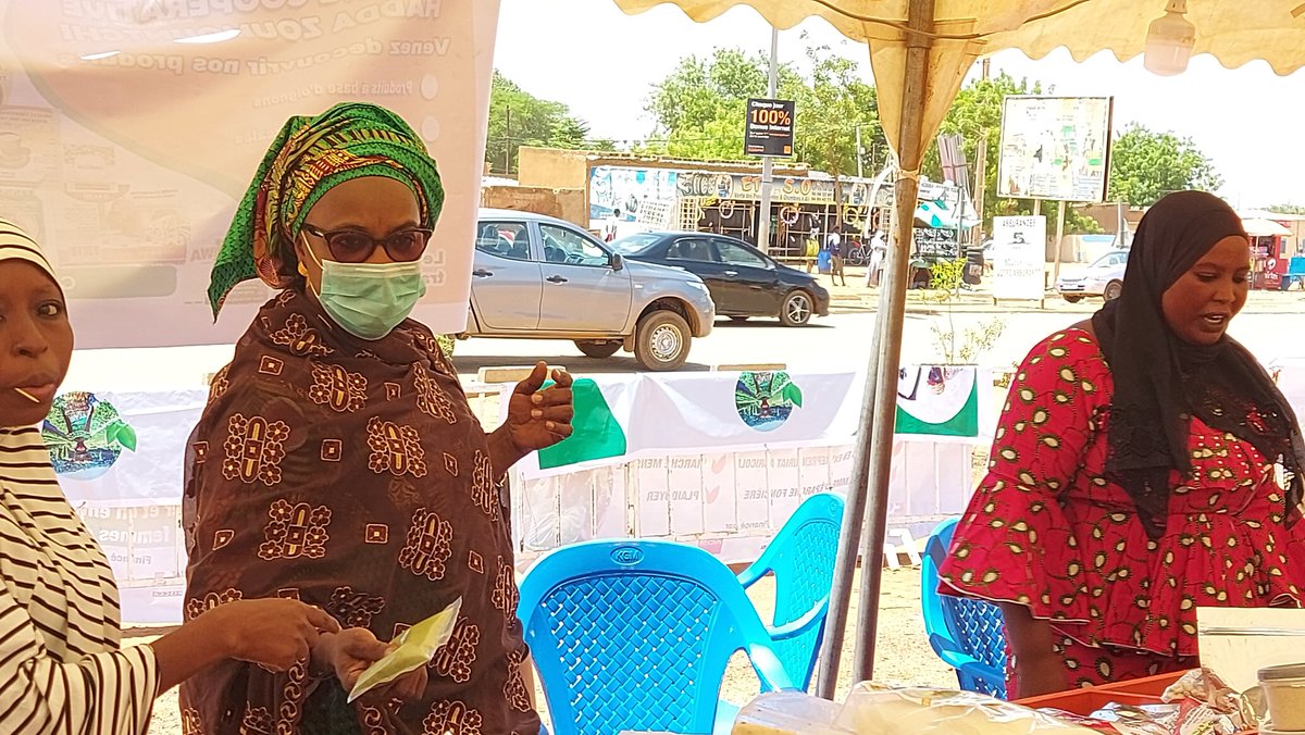 ellesfonc's tweet photo. Elles sont venues nous soutenir ! Merci! Merci! #Niamey #Niger #EllesFonc https://t.co/22rPm3eBj3
