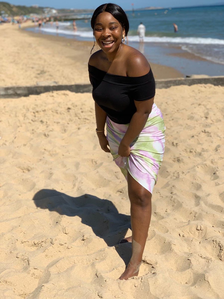 alegria_wild17's tweet photo. #bournemouthbeach 

KEEP ON SMILING EVEN THOUGH THINGS ARE DIFFICULT! YOUR BREAKTHROUGH IS COMING 🔥 https://t.co/XBoztxQqw3
