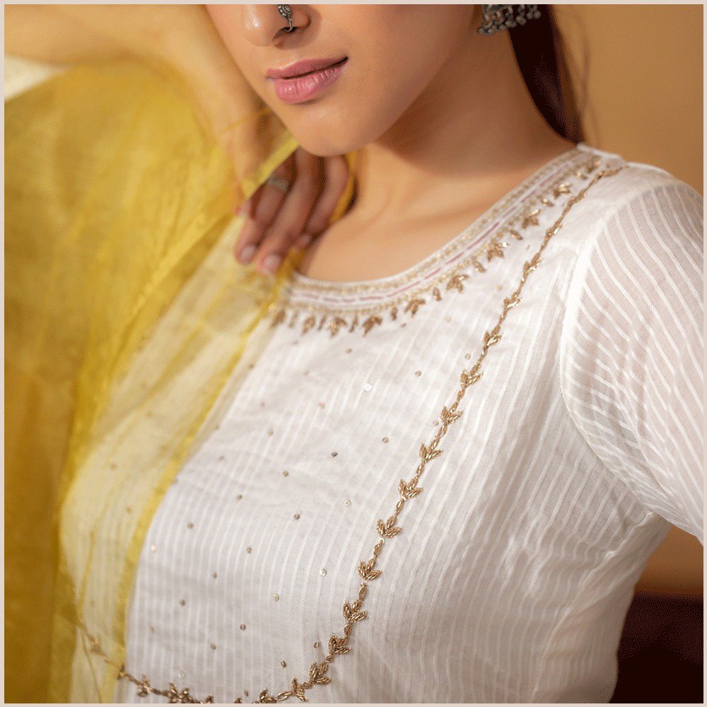 IteerStore's tweet photo. To shop visit https://t.co/NcOKFI95eI or DM us!✨
.
.
.
#iteerclothing #textilesofindia #indianheritage #ethnicindianwear #indianstyle #traditionaltextiles #colorsofindia #indiancolors #vibranttextiles #indiantextileheritage #traditionaltextiles #summerfashion #indiansummerfabric https://t.co/H1jwA4LhSO