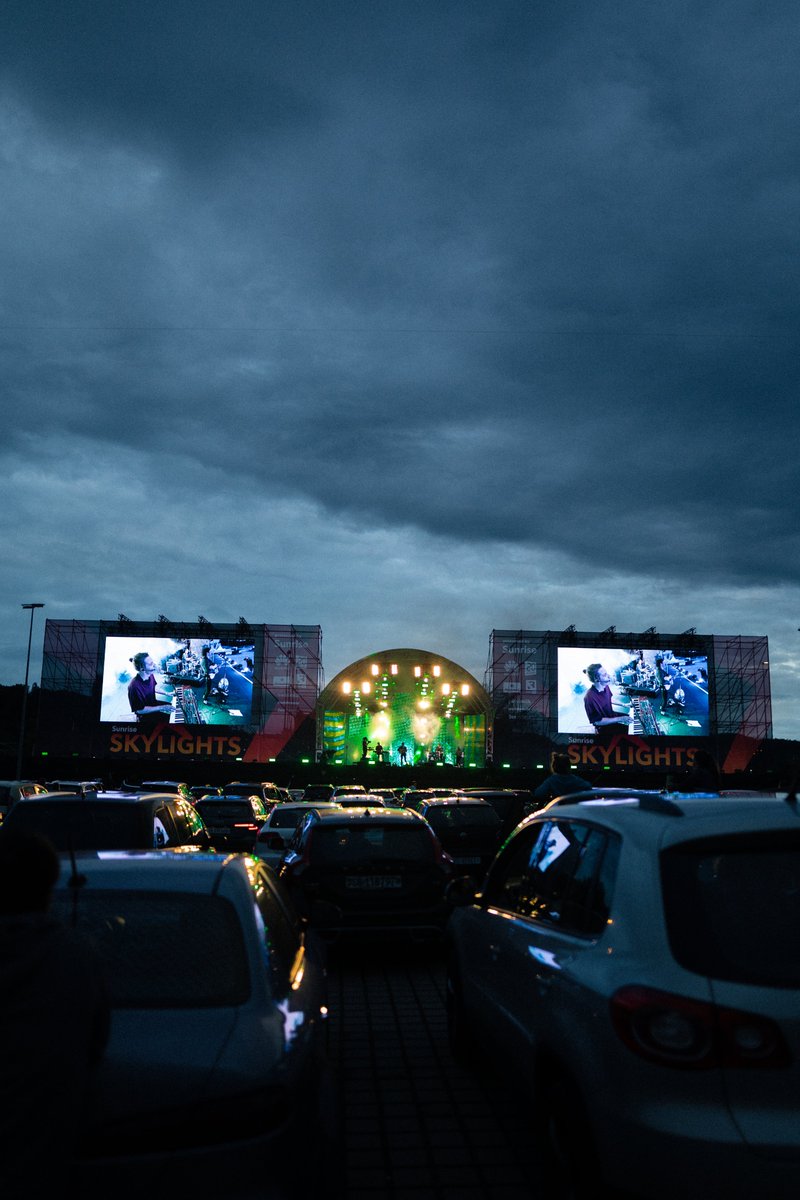 BabaShrimps's tweet photo. 🚘🔥 feels good to be back on stage! 🔥🚘
#babashrimps #sunriseskylights #drivein #live https://t.co/R7N3XrFNvk