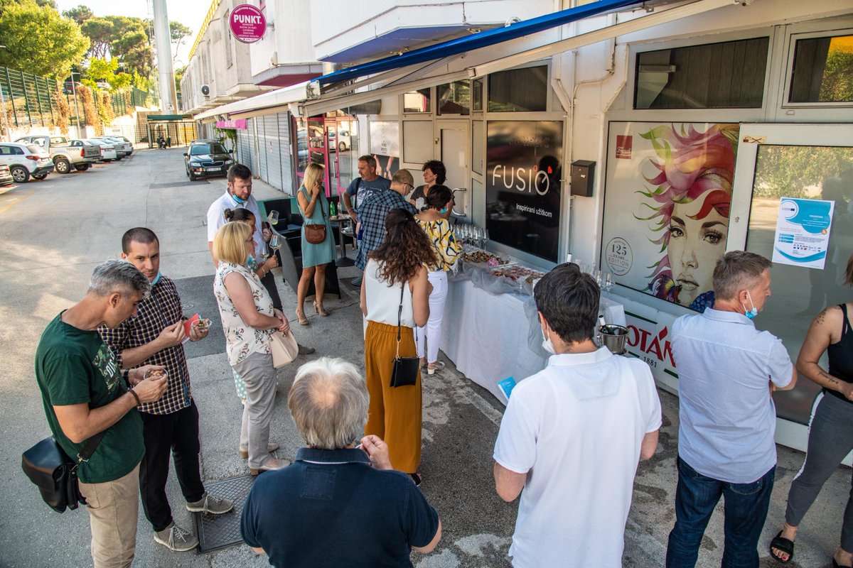 _Prizefish_'s tweet photo. Zadar County and the Istria Fishermen's Cooperative held a short presentation on the topic: The impact of piloted innovative production solutions on the #Adriatic fisheries sector.

In the end, everyone had the opportunity to taste some #innovative products prepared by FC Istria https://t.co/WhoWYKyyts