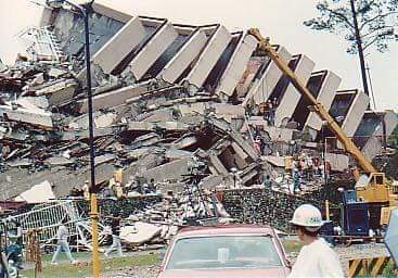 MarcWatkinsEsq's tweet photo. On this date 30 yrs ago I was at my 1st @usairforce duty station #ClarkAB, PI. I was at work in the hospital sitting down for dinner when the world began to shake.

Being from Oklahoma I'd never experienced an earthquake b4 &amp; it was a doozy: 7.7 on richter. @ItsMikeHill https://t.co/5mLxWVYWMT