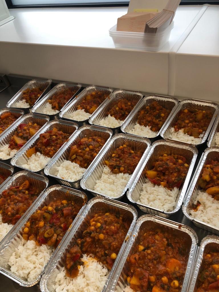 HideOut_YZ's tweet photo. Plenty of meals prepared at HideOut today in support of @eatwellmcr 🐝 all these tasty meals will be delivered to those in need across #Manchester 👏🏼 #youthwork #charity #volunteers https://t.co/N6GqLrQ016