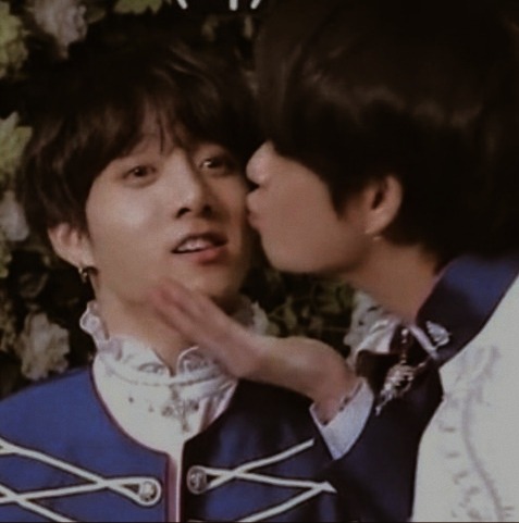 shynelune's tweet photo. ㅤㅤㅤ𝐒𝐎𝐔𝐋⋅𝐌𝐀𝐓𝐄 愛  ─  чou 𝖺𝗋𝖾 𝗆𝗒 𝒐𝗁𝖺𝗇𝖺 
             ─┈ ɯıth чou untıl the \.𝗲𝗻𝗱./ ❜ https://t.co/TDnssdqjA1