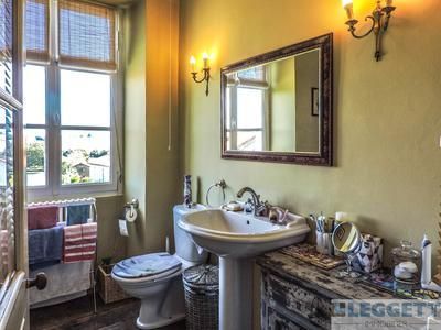 French Property News (@frenchpropnews) on Twitter photo A beautifully restored 'maison de maître' with four bedrooms, plus a landscaped garden, a barn and other outbuildings in Vienne - all this could be yours for just €199,800!
buff.ly/3exs2Nz
#france #frenchproperty #FPNloves <a href="/LeggettsImmo/">Leggett Immobilier</a> A beautifully restored 'maison de maître' with four bedrooms, plus a landscaped garden, a barn and other outbuildings in Vienne - all this could be yours for just €199,800!
buff.ly/3exs2Nz
#france #frenchproperty #FPNloves <a href="/LeggettsImmo/">Leggett Immobilier</a>