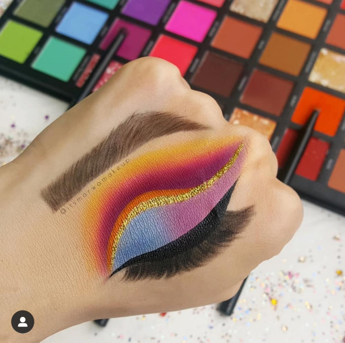 itsmarwamakeup's tweet photo. @ABHcosmetics DUBAI, UAE
its makeup i am obsessed!
COLORFULL
focsuing on myself (would love to add "got noticed bt ABH and Norvina") https://t.co/CqF1TpfFAW