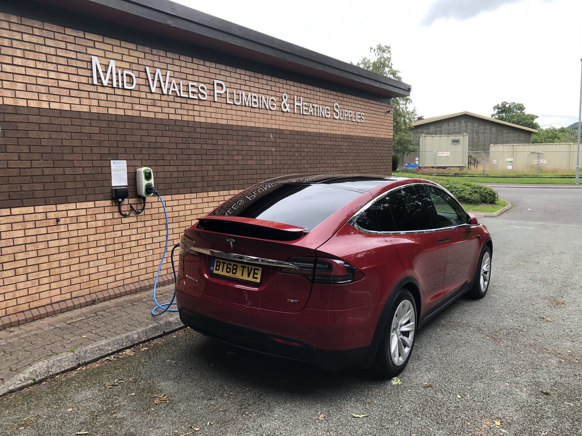 MWPHS's tweet photo. A big thanks to @RedFlameNewtown for installing a refurbished SecuriCharge:EV Type 2 #ElectricVehicle charge point at our unit today! 🙏🏻👍🏻 This charge point is 22kW and has replaced our @RolecEV 7kW Type 2 Wallpod:EV. Now relocated to cater for easier charging. 😎 #ChargeUpWales https://t.co/swqBk45gXG