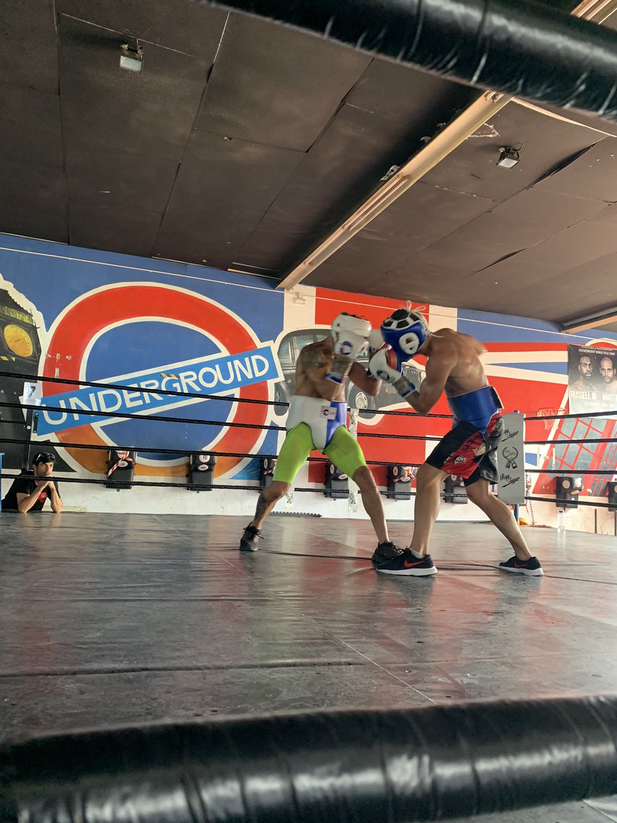 RickyPowWBC's tweet image. Buen día de sparring entre @MartnezKiko y @isma_box en @boxeoevolution para sus respectivos combates 8 de Agosto en Marbella @MGZ_Promotions y 21 Agosto Torrelavega @maravillabox @wbcboxeo @wbcmoro @WBCBoxing