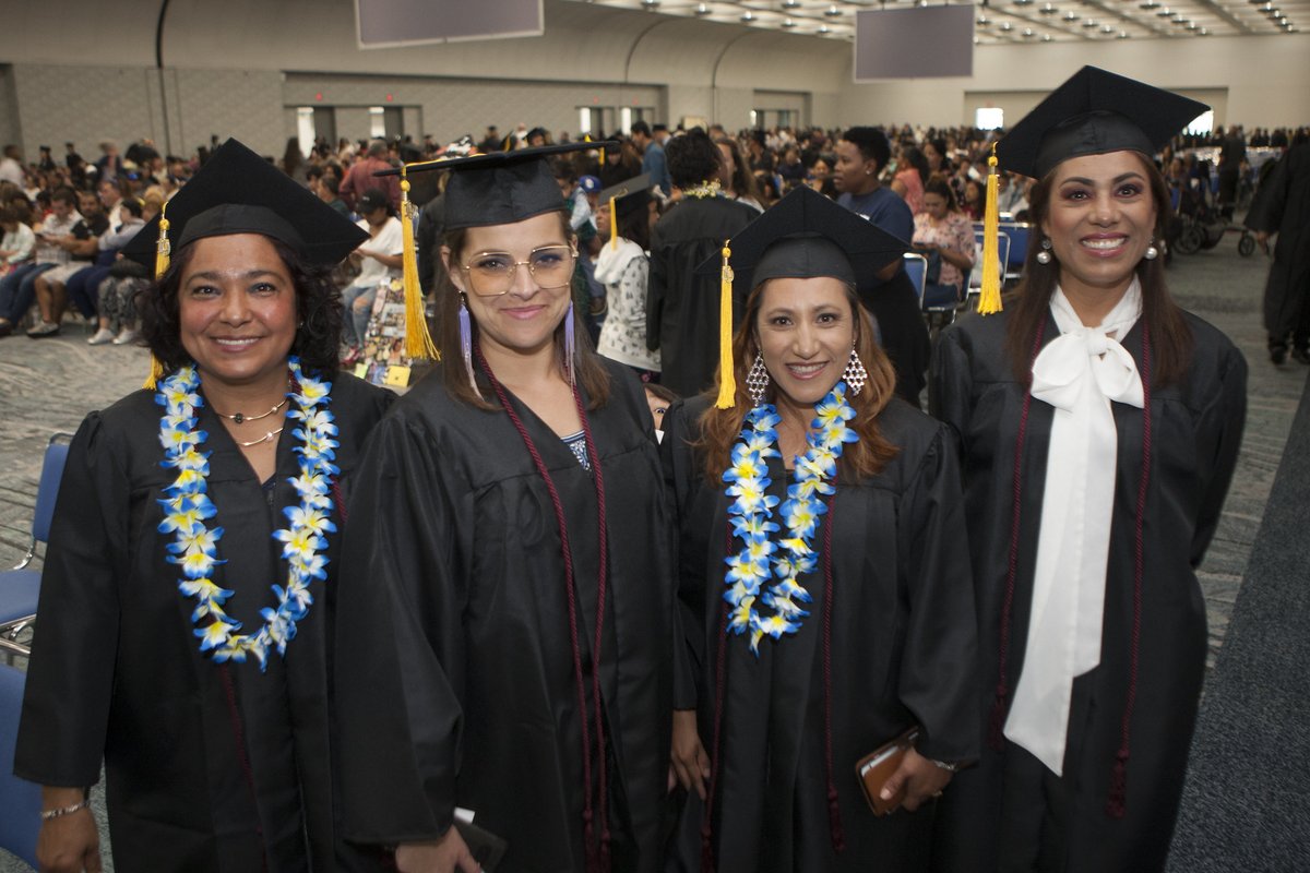 SDCCEEDU's tweet photo. 🎓Tomorrow is the day #Classof2020! San Diego Continuing Education will award more than 6000 diplomas and certificates on Friday, July 17 during a joint virtual Commencement ceremony with San Diego Unified School District at 3 p.m. https://t.co/Ptb1CddtBR #SDCEGRAD https://t.co/FgdqPtm1ib