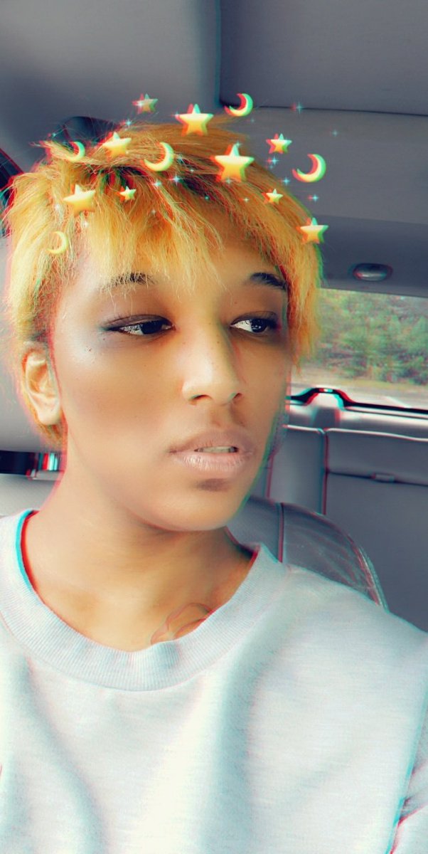 SanguineEngel's tweet photo. Oop late but here I am joining #NonBinaryDay
He/She/They pronouns #BlackTwitter #NonbinaryPOC https://t.co/AsTSsSjUvg