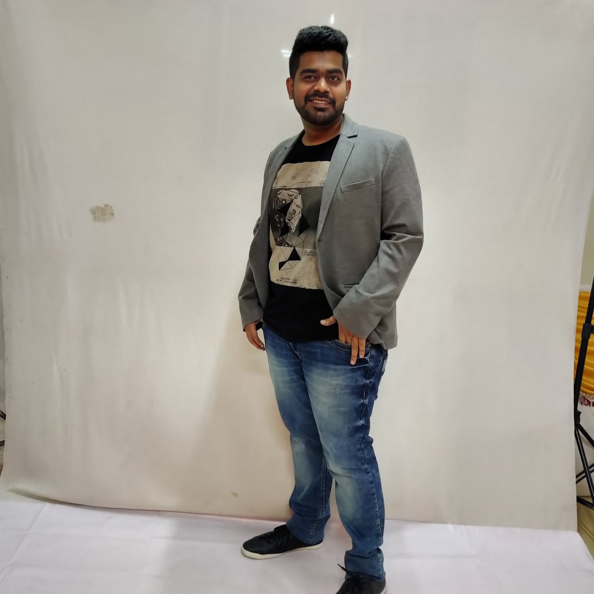 mahi028's tweet photo. #NewProfilePic https://t.co/ECcsTd4sUF
