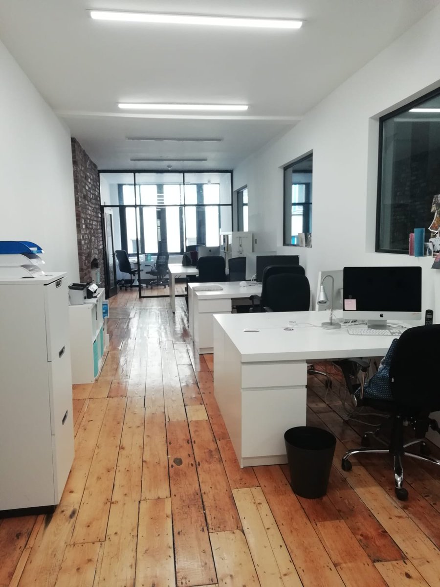 ISADUBLIN's tweet photo. IMPORTANT UPDATE: 
ISA is Happy to inform our Students and Partners that our Office is Now OPEN with reduced staff ☘️🙌

ISA is following HSE safety guidelines, ensuring the protection of our Students and Staff.

#dublin #ireland #studentresidences #StudentAccommodation #erasmus https://t.co/GK6aJH13L3