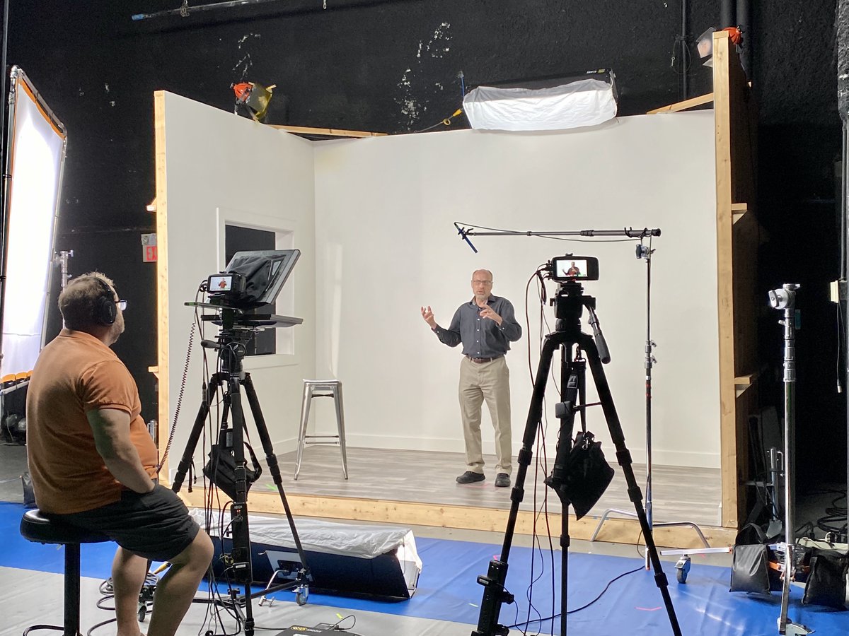 ACTSWorldCampus's tweet photo. Back in the amazing @P2Cfilms studio as Dr. Bruce Guenther challenges us what it means to follow Jesus in culture today. Join him this fall for his fascinating course, Christianity in Culture. You'll be #equippedforimpact!
•
powered by @mbseminary
#onlineseminary #theology https://t.co/dUU3TljqQD