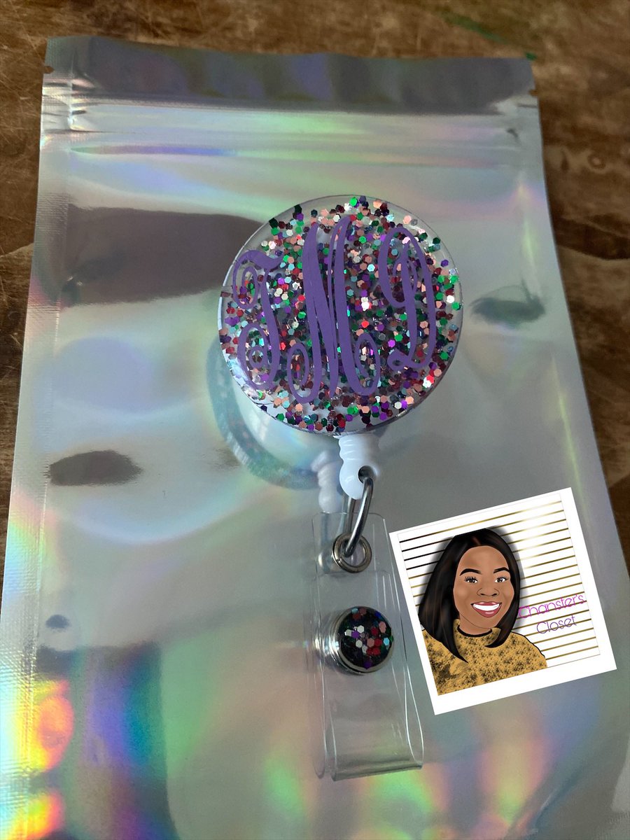 ChanstersCloset's tweet photo. Calling all RNs, CNAs, LPNs, Doctors, and all those in the medical field !! Get your customized badge reels today 💜 https://t.co/uzmJuij18h