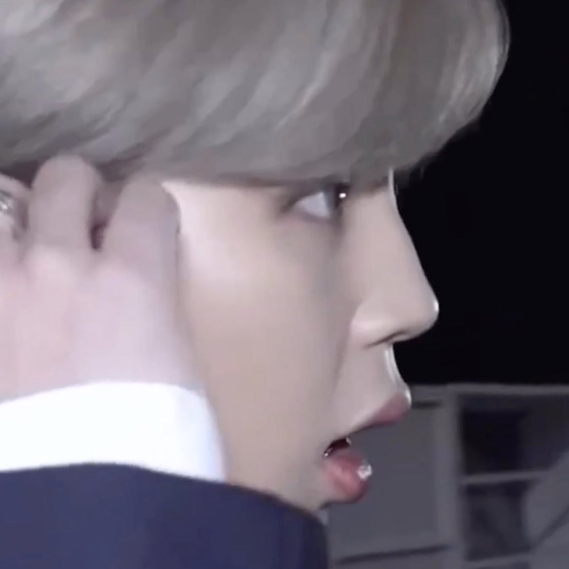 jimin's eyes went twinkle twinkle little star