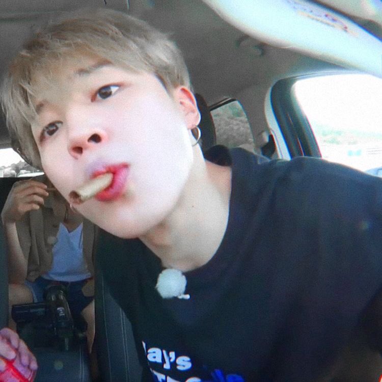 jimin eats and drinks 