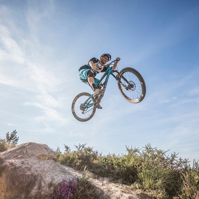 Not quite what we meant by "Take a leap!" 😂🤙