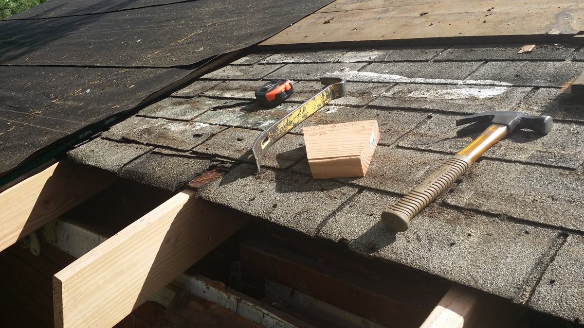 We feel like we are in Groundhog day.Doc keeps removing shingles, I keep replacing rotting wood.The upside is there is less to replace today.The major downside is Doc can only do so much at a stretch and does not feel compotent or safe doing repairs.