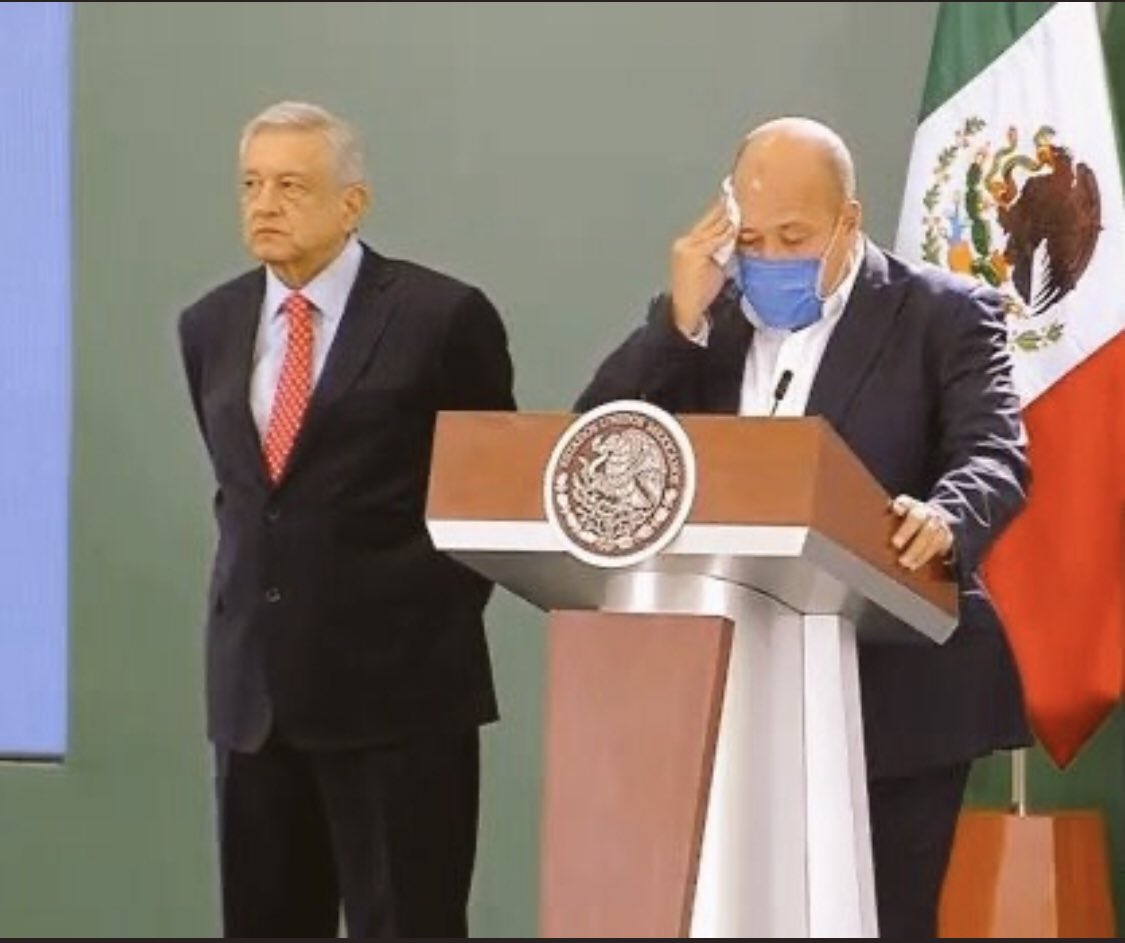 BasultoJos's tweet photo. Cómo cuando tu papá te lleva a pedir disculpas, por tus pendejadas. @lopezobrador_
#papilord
#EsteGobiernoSeAcabo https://t.co/10ZGrzPRBH