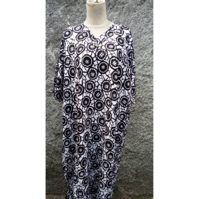 BatikRawi's tweet photo. #daster #dasterjumbo #dasterlucu #dastersogan Saya menjual Daster Jumbo Batik Cap Tebal Adem seharga Rp127.500. Dapatkan produk ini hanya di Shopee! https://t.co/x0JKj31m4E #ShopeeID https://t.co/pn0i2MU8xc