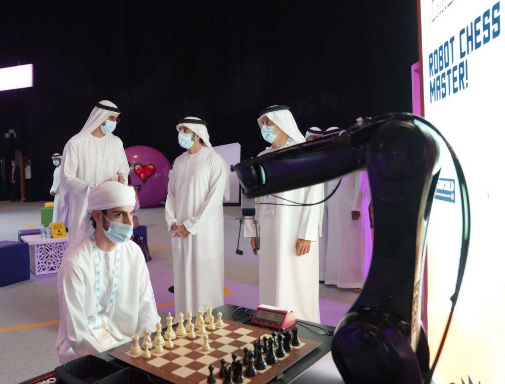 HamdanMohammed's tweet photo. I have overseen the launch of several ambitious projects in a field that will reshape lifestyles around the world. We are confident that our talented and aspiring youth will lead us to global leadership in AI and fulfill our strategic aims. https://t.co/WKz5KDLOQl