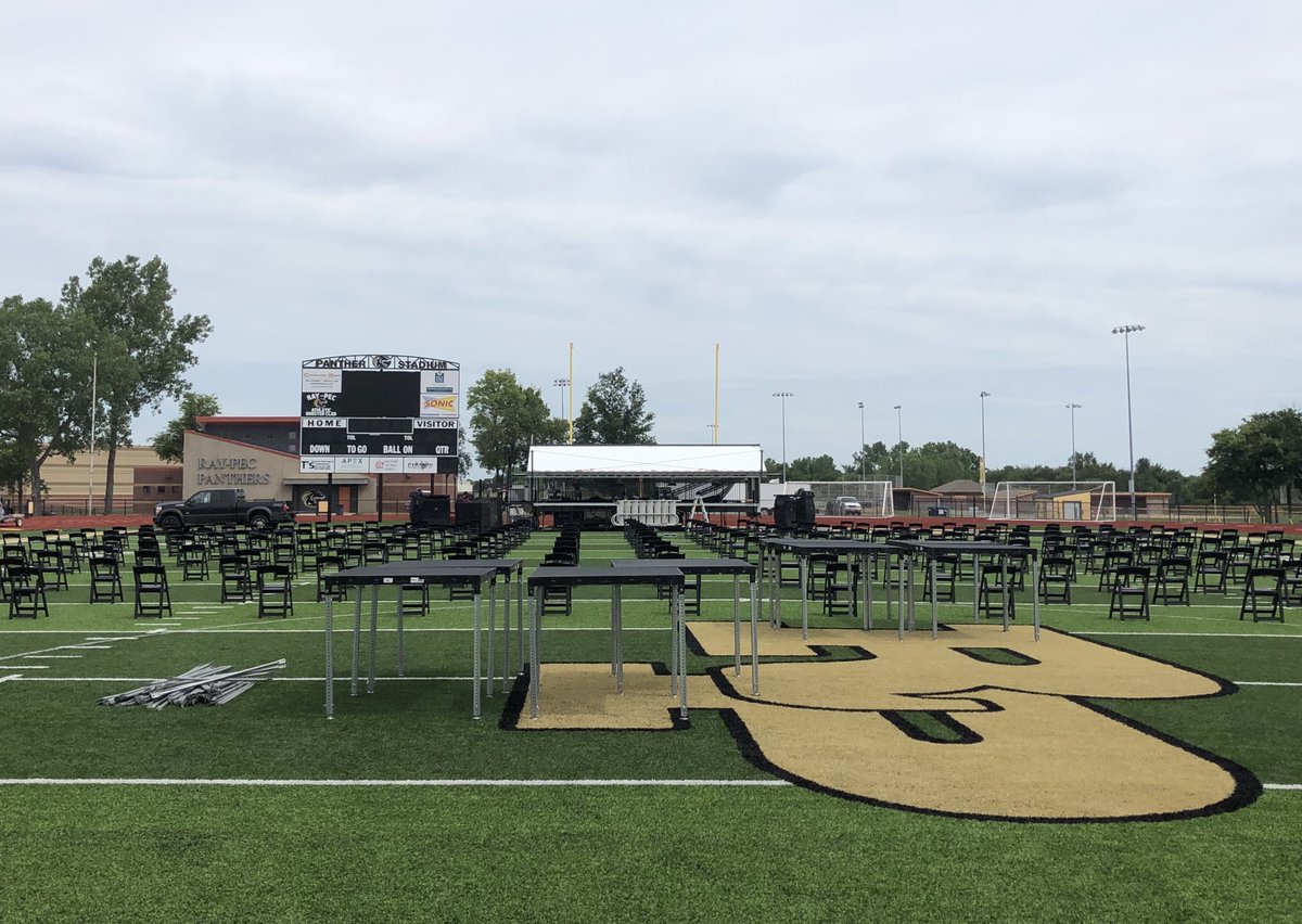 RP_TechDirector's tweet photo. Mr. Miller and his crew prep for the graduating class of 2020. Special thanks to Scott Dobson and the B&amp;G dept. for making this possible. ⁦@SMillerRPHS⁩ ⁦@RayPec⁩ ⁦@Dr_Pettengill⁩ ⁦@DrMikeSlagle⁩ ⁦@RPAssistantSupt⁩ https://t.co/C4eqoNmFSb