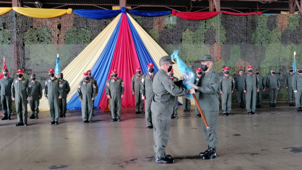 Cmdte Gral de la Aviación Militar Bolivariana tweet media