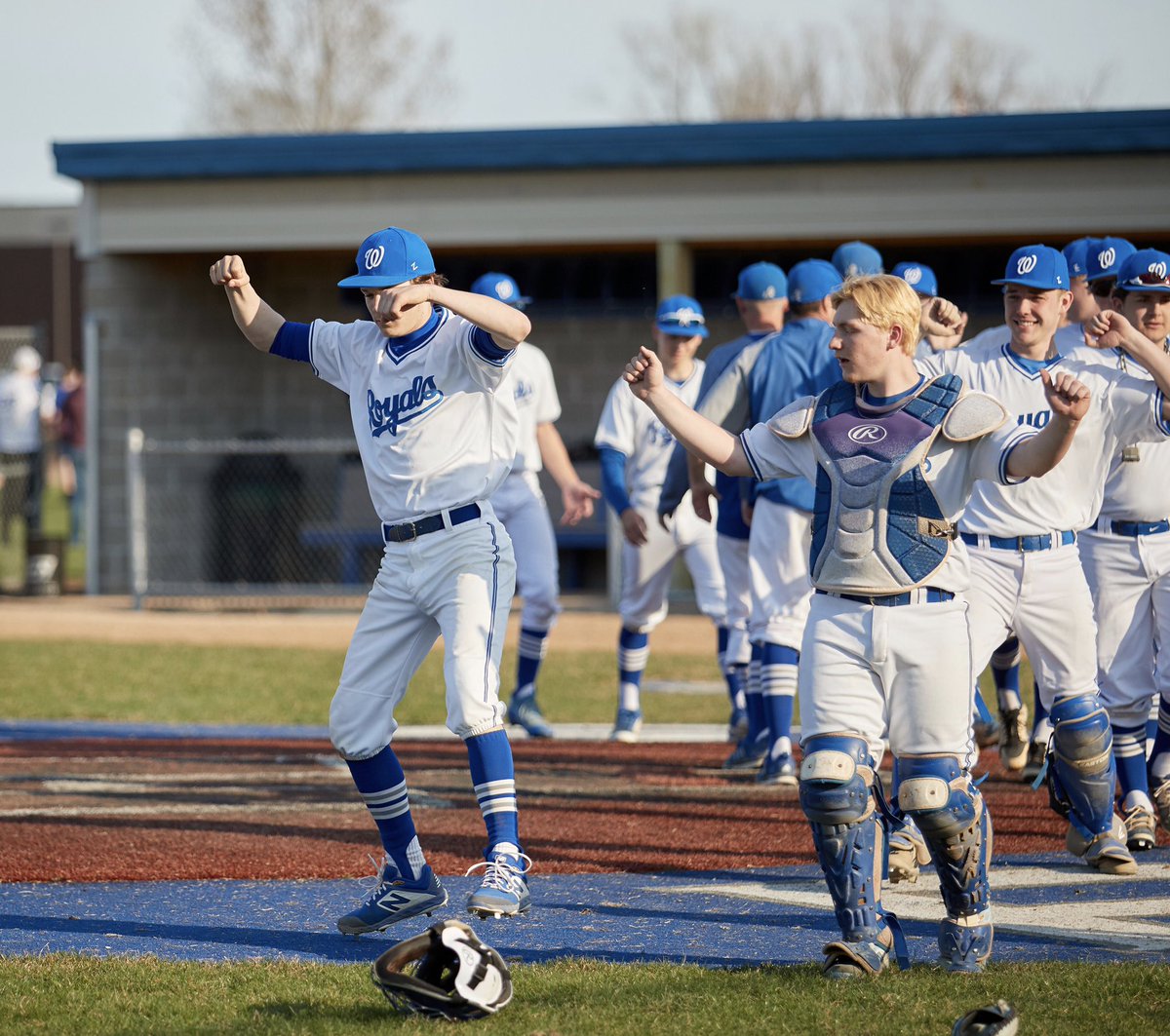 Royals varsity Blue moves to 6-0 on the summer with the win over Mounds View last night. WHS won 3 of 4 from MV at all levels.  <a href="/UST_Baseball/">Follow @TommieBase</a> commit <a href="/QuinnKrueger6/">Quinn Krueger</a> moves to 3-0 on the mound w CG game W! He’s beat Stillwater, Roseville &amp; MV along w 4 scoreless vs ER! #1PW #Family