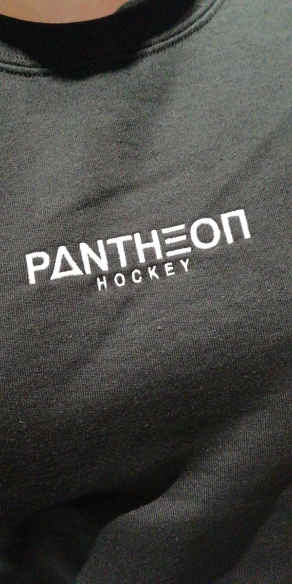Lovely to wake up to my <a href="/PantheonHockey/">Pantheon Hockey</a> shirt and crew neck sweatshirt waiting at the front door for me this morning! 
.
#pantheonhockey #teampantheon #sponsored #sponsorships #newstash #newbrand #newseason #hockey #fieldhockey #fieldhockeyplayers #fieldhockeygear