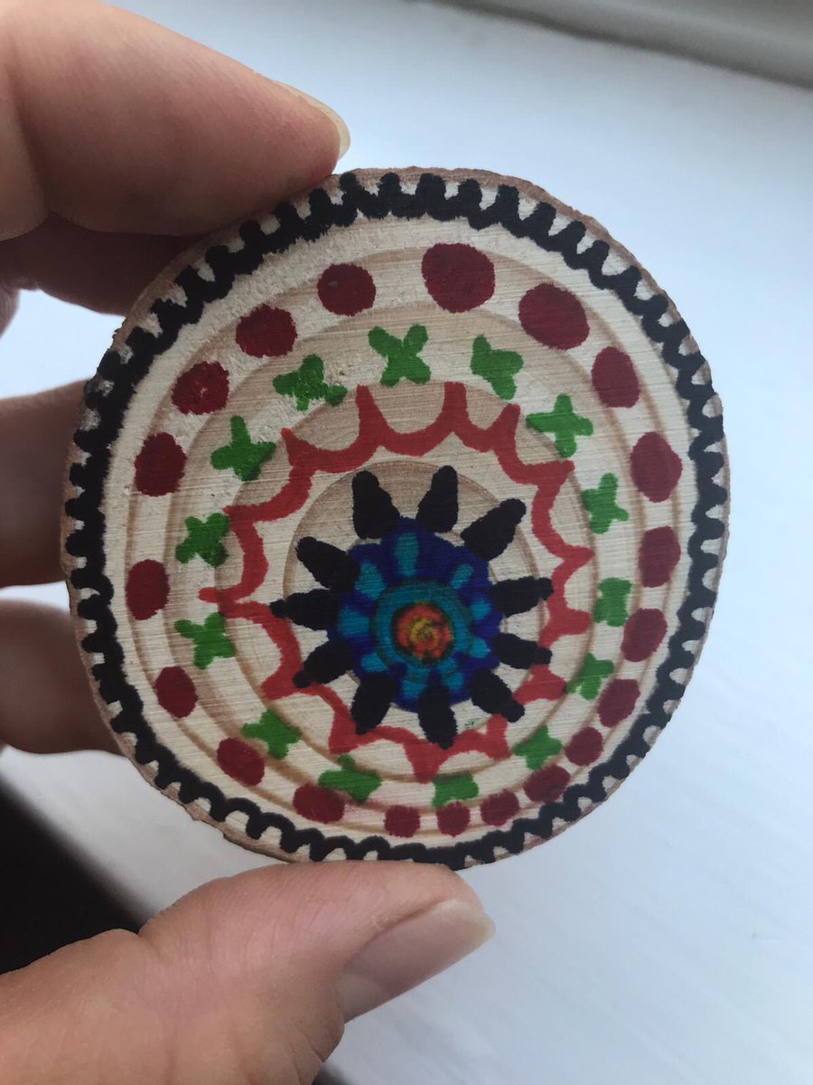 Age_Exchange's tweet photo. Are you a #carer for someone living with #dementia? Then why not purchase our reminiscence arts activity box and let our experts guide you https://t.co/sBkzkuFiL1 https://t.co/Omy0ea0Acm