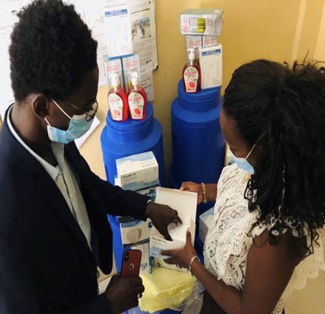 UNODC_PTRS's tweet photo. @UNODC_PTRS mentor continues its support to CEPIAD in #Senegal, one of the most comprehensive treatment& care facilities for drug use disorders in West Africa. PPE were delivered to help ensure a continuity of #drugtreatment during #COVID19.
#leavenoonebehind
#eachpersoncounts https://t.co/rJ1Oek9dtx