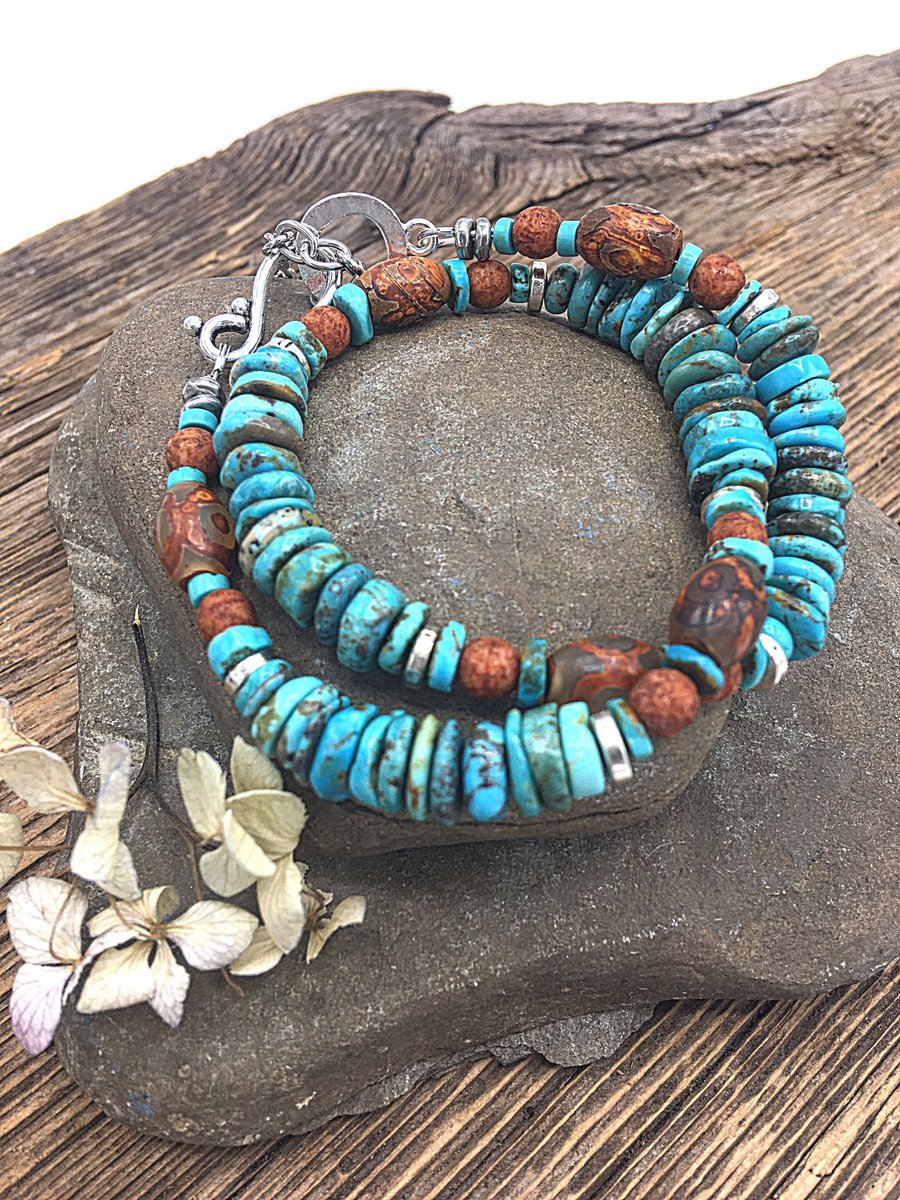 OakLeafDesigns's tweet photo. A little turquoise to brighten everyone’s morning! Hubei Turquoise Artisan Bracelet With African Beads and Jasper Double Wrap https://t.co/8q4t3WKW3v #turquoise #gemstone #jasper #sterlingsilver #africanbeads #jewelry #bracelet #handmade #smallbusiness #shopsmall #gift https://t.co/SKfIOtjOWU