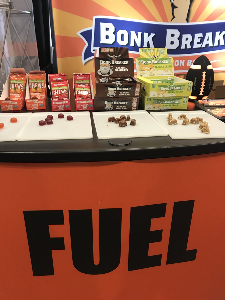Bonk_Breaker's tweet photo. #ThrowbackThursday 
Ahhh, remember when we could show you our Bonk Breaker love...
We do.
We send it BIG...literally....Send it. 
#nobonk https://t.co/faGhc6S4NV