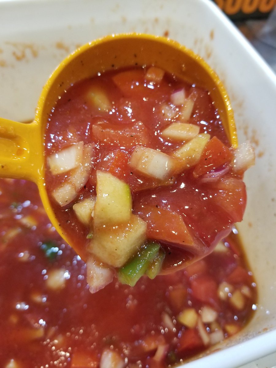 Chilled Gazpacho for a HOT day!
#refreshing #gazpacho
