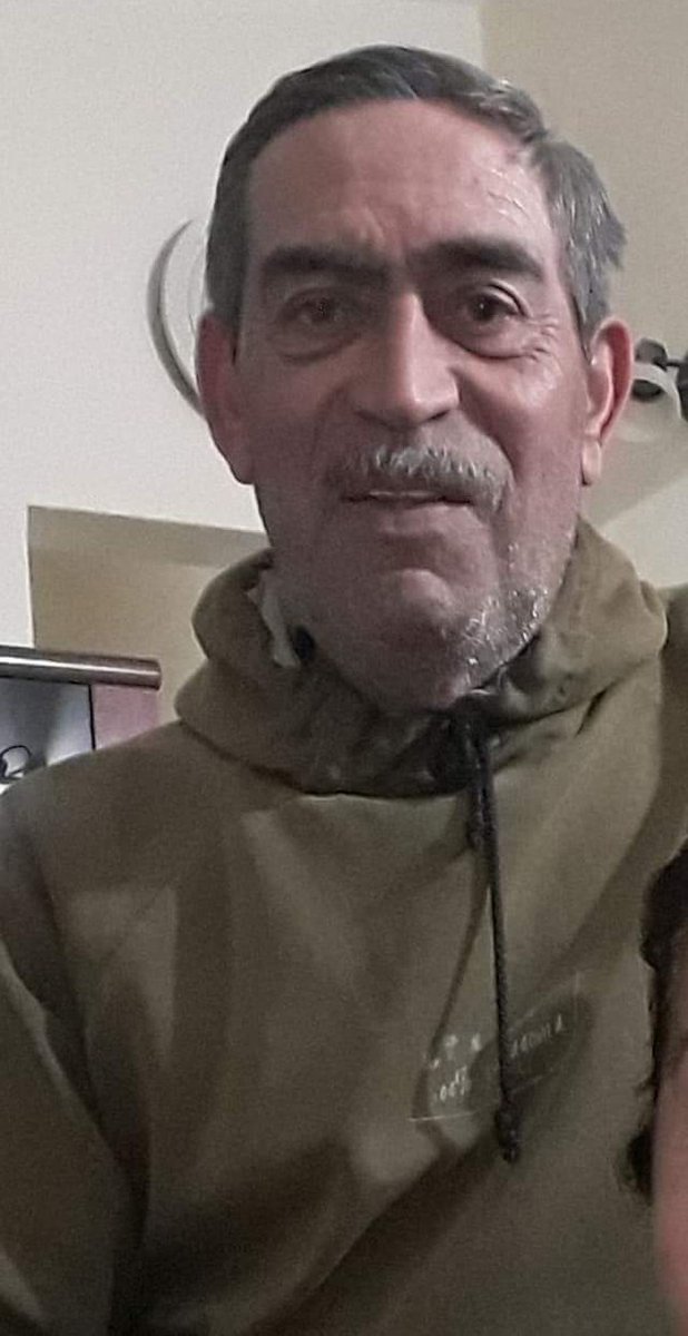 JulioJoursin's tweet photo. Hace 6 meses que falta de su hogar  VICTORIO JOURSIN (74)  padece ALZHEIMER  en Comodoro Rivadavia - Chubut, pedimos y rogamos información de su paradero.
VIEJITO.... No te trago la tierra, No te volviste INVISIBLE!!! 
🙏🙏🙏AYUDANOS🙏🙏🙏 https://t.co/PS0BxOcfNA