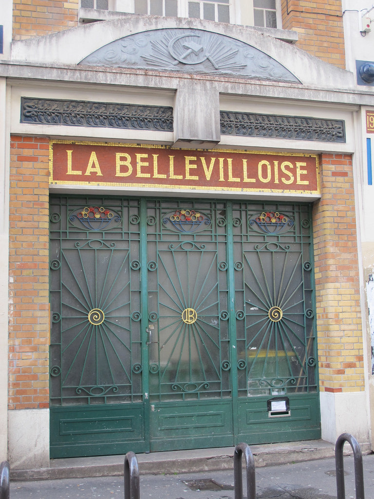 Des survivants diront qu'ils ne croient pas que les voisins n'aient rien vu, ni entendu, ni sentiPdt 3 jours, défilent les bus de la CMP (ancêtre de la RATP). Ils font la navette entre les lieux de regroupement secondaires et le gymnase.L'un de ces lieux : la Bellevilloise5/21