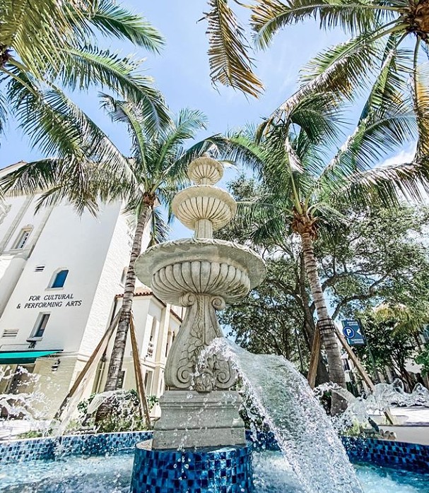 PBAUniversity's tweet photo. Good Thursday morning. It's a #NewDayPBA and beautiful one in the Palm Beaches of Florida. We're blessed to live, learn and work in one of the most beautiful places on the planet, and nearby @rosemarysquare certainly provides its share. Make it a great day! https://t.co/cmAHX8muqG