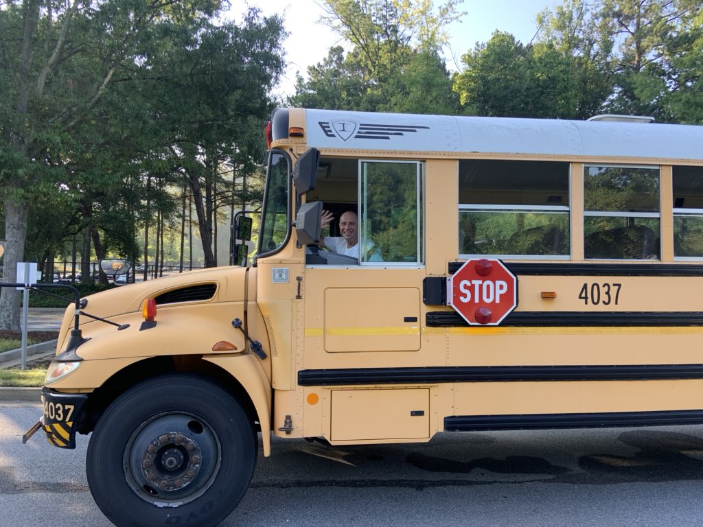 ricsprincipal's tweet photo. Principal Blackwell taking lessons on how to drive a bus! Wow!! Bravo Opie! There are NO  limits when your heart is truly dedicated to children and this important work. #thistouchedmedeeply #❤️💙1Riverwood https://t.co/OADl3OSWn8