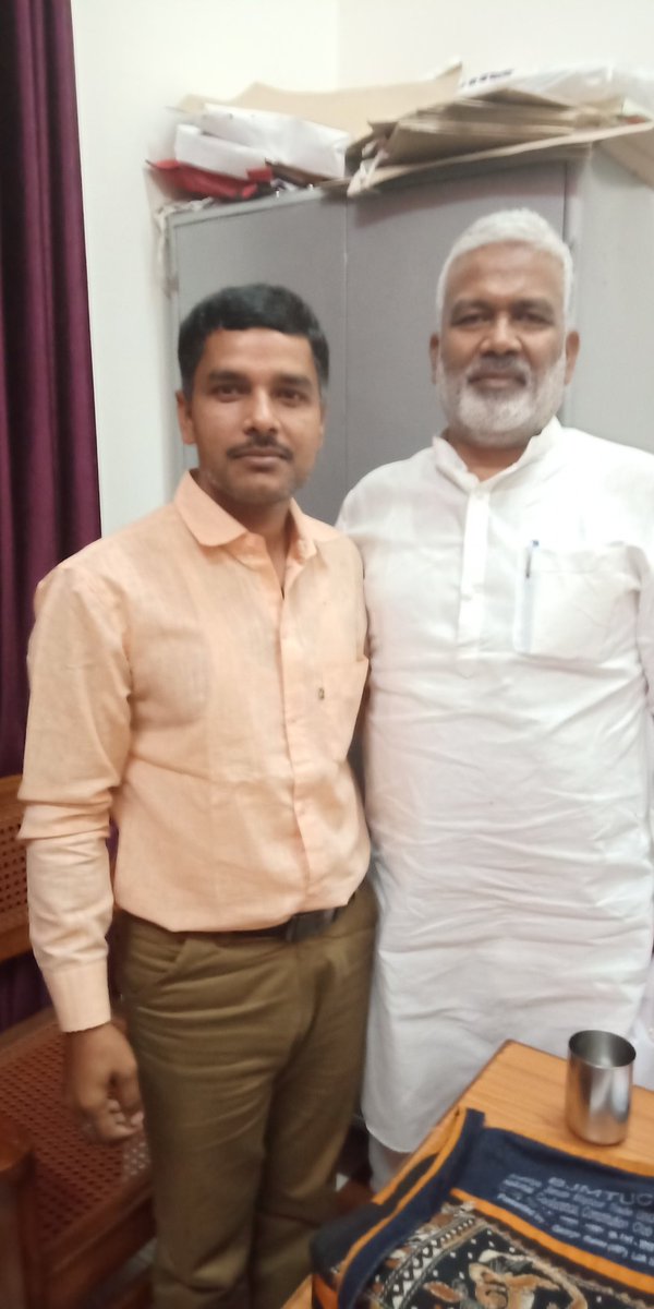 आज भारतीय जनता पार्टी के प्रदेश अध्यक्ष आदरणीय दादा स्वतंत्र देव सिंह जी को प्रदेश अध्यक्ष के कार्यकाल का 1 वर्ष पूरा होने पर बहुत-बहुत बधाई एवं हार्दिक शुभकामनाएं भारतीय जनता पार्टी जिंदाबाद💐💐💐💐

  सतीश नारायण शुक्ला युवा भाजपा नेता हैदरगढ़ नवनिर्माण भारत सामाजिक संगठन