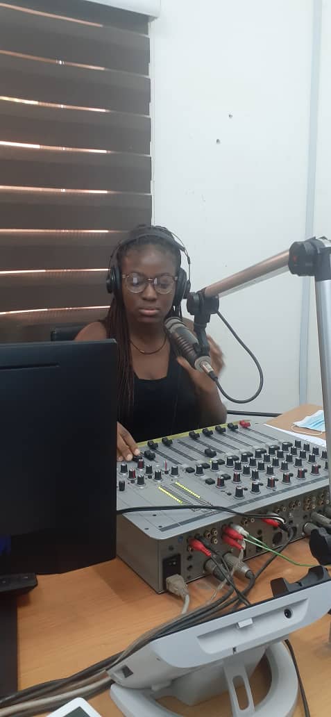 univers1057fm's tweet photo. In our headlines,
University of Ghana SRC in crises as leadership of satellite campuses confronts main campus over new directives on representation. Stay with us for more on this story.
#Universnews #Amanee https://t.co/4AS42eGqyw