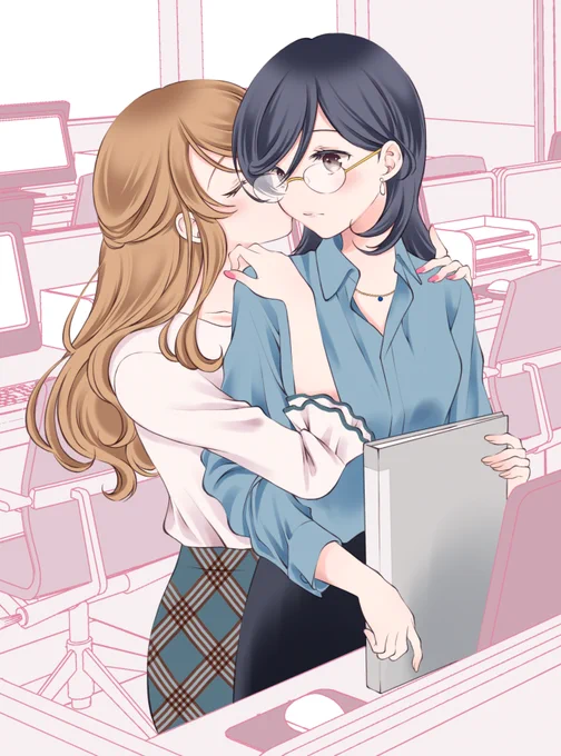 表紙でけた!
夏の新刊『派遣とバリキャリ2』よろしくおねがいします
#百合 #社会人百合 