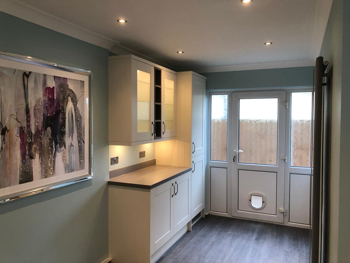 ApolloKitchens2's tweet photo. #Kitchen fit and #Bathroom for JLS #Building Services as part of a #garage #conversion, excellent job of fitting by the team with a great finish by John, #decorating to #perfection.   #kitchens #bathrooms #design #decor #flooring https://t.co/nQeCGhGhsy