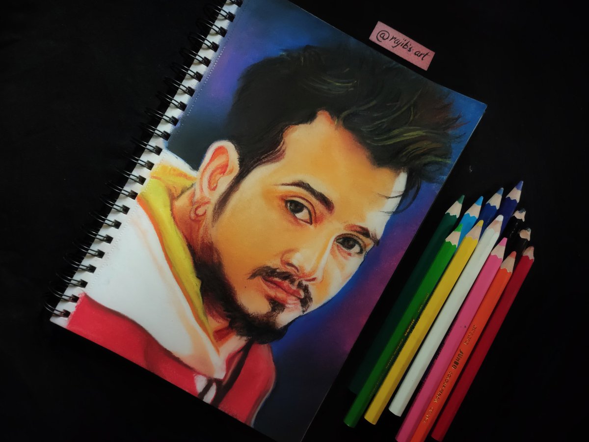 RajibDa95142230's tweet photo. @vreegukashyap
.
.
.
#art #artist #ArtistoftheSummer #attist #artwork #artfight #artfight2020 #artfight #artshare #artidn #arthurchen #India #indianart #portrait #portraitart #drawing #Facebook #Instagram #facemask https://t.co/stecBPLXnm