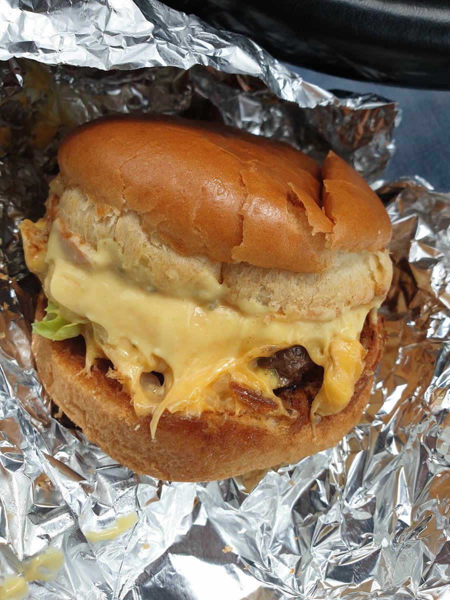 SolicitingFlavours tweet media