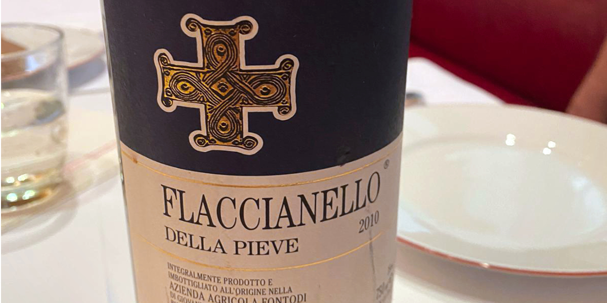 Einer der besten, vielleicht DER beste Sangiovese des Chianti! 👏

🇬🇧 One of the best, perhaps THE best Sangiovese of Chianti! #Fontodi #ChiantiClassico #weinliebe <a href="/chianticlassico/">Chianti Classico</a> 

gute-weine.de/italien/toscan…