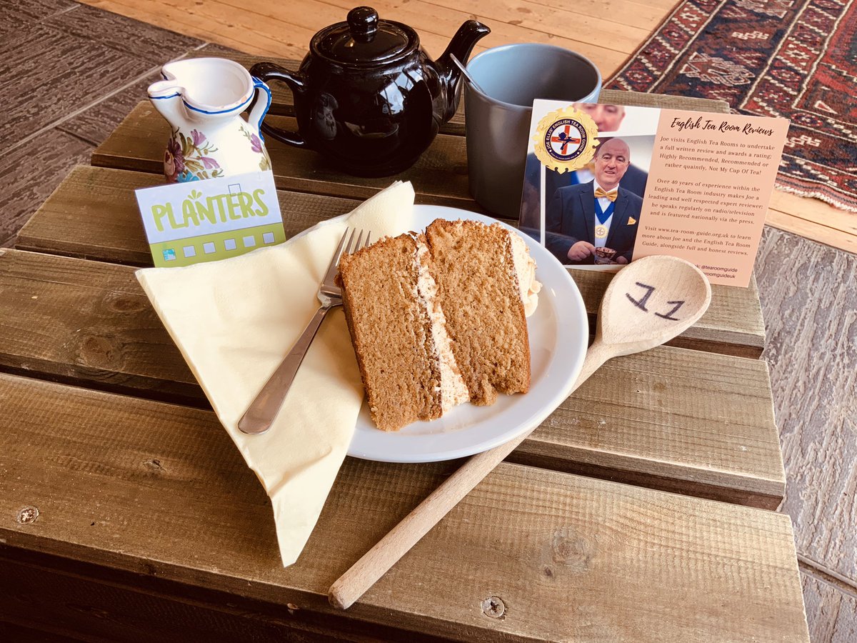 tearoomguideuk's tweet photo. ANOTHER ENGLISH TEA ROOM OPEN
During the Covid-19 crisis, you still need to indulge in tea and cake. I am currently in @PlantersA21 in Hurst Green, East Sussex on my own enjoying..!
#afternoontea #tearoomguide #creamteas https://t.co/qrmBuiXwSw