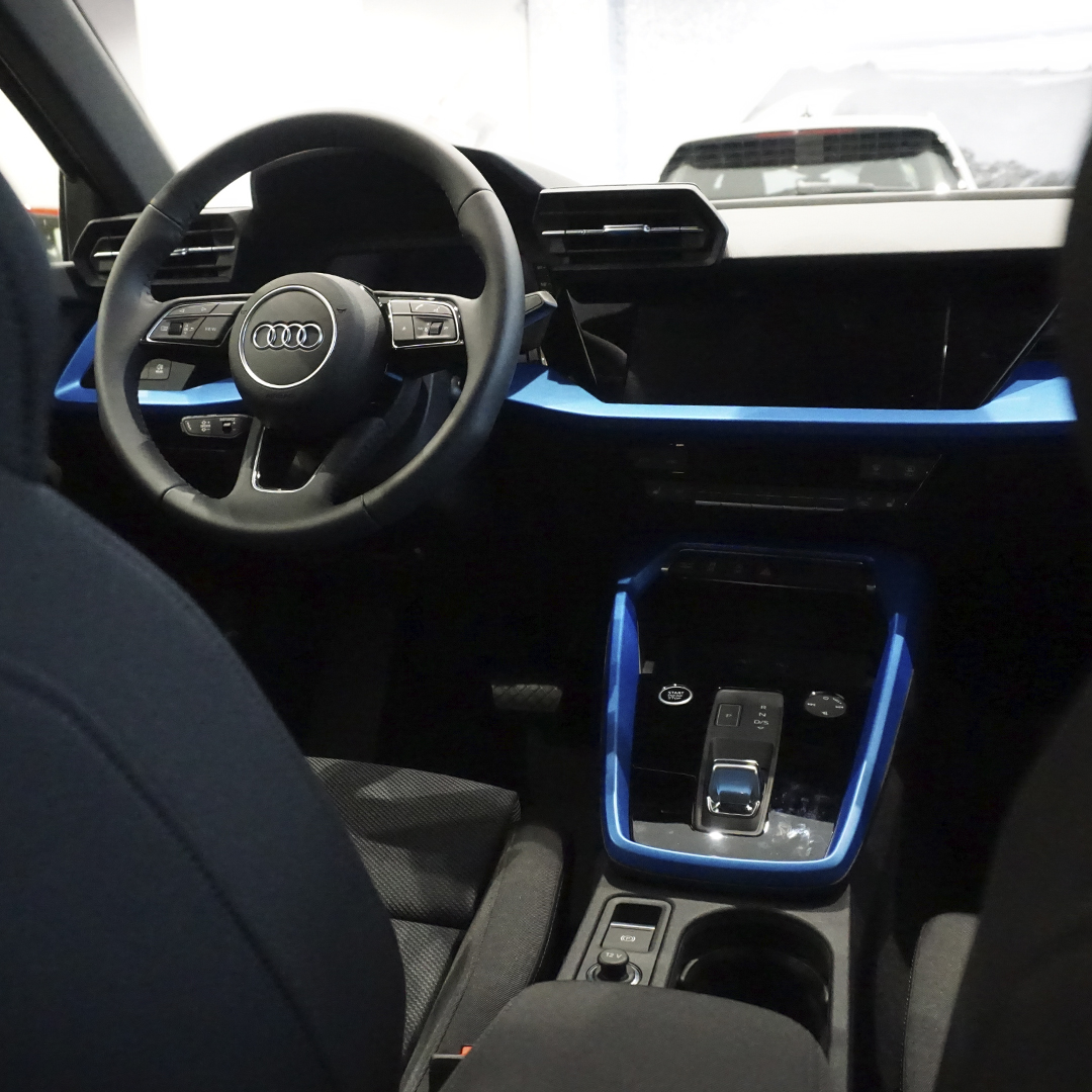 AudiMenai's tweet photo. ¡Ya tenemos en nuestra instalación de #SanSebastián el Nuevo #AudiA3Sportback! 🙌

Solicita tu cita previa y descúbrelo:
🌐 https://t.co/trb21td8Mn
☎️ 943 32 70 66
📧 ventas@menai.audi.es https://t.co/B1ZeFZTPi1
