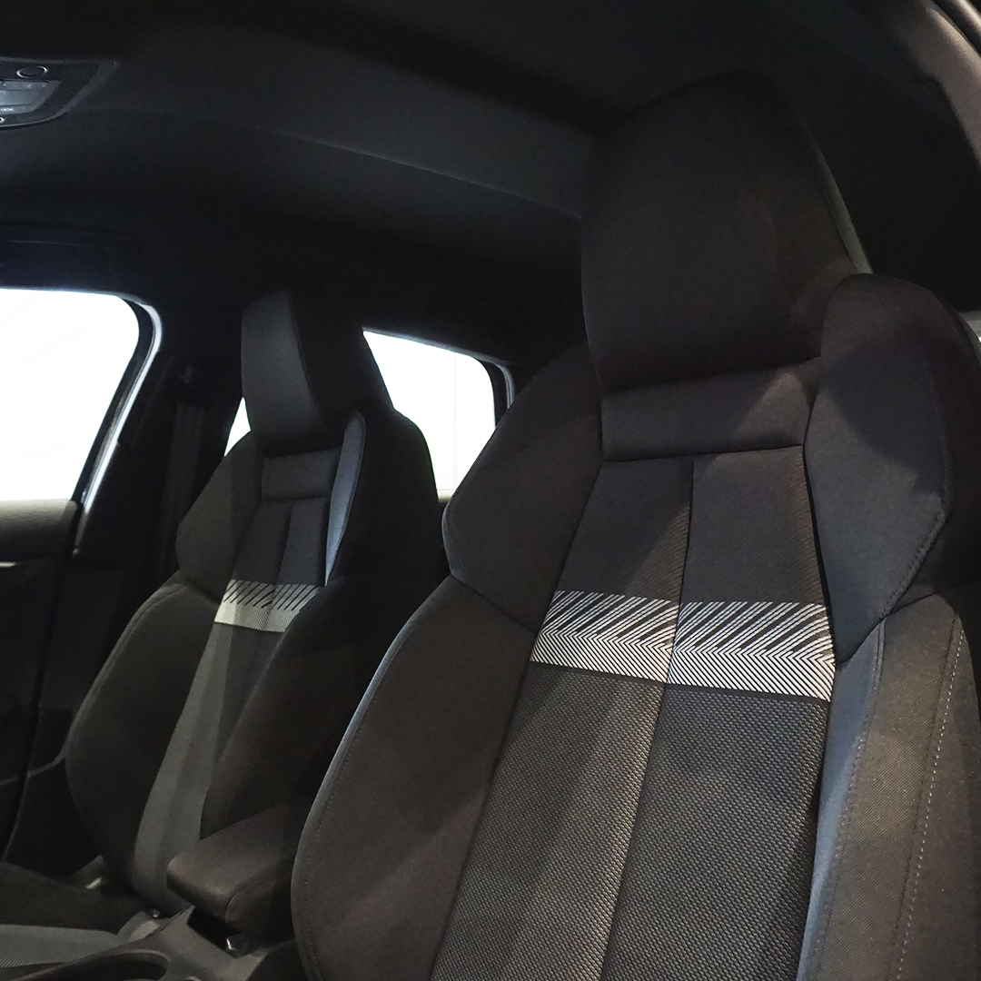AudiMenai's tweet photo. ¡Ya tenemos en nuestra instalación de #SanSebastián el Nuevo #AudiA3Sportback! 🙌

Solicita tu cita previa y descúbrelo:
🌐 https://t.co/trb21td8Mn
☎️ 943 32 70 66
📧 ventas@menai.audi.es https://t.co/B1ZeFZTPi1
