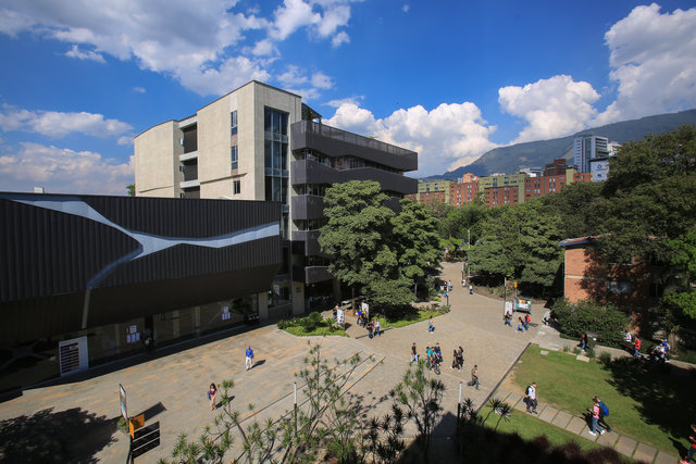 PMOInformatica's tweet photo. EAFIT es una Universidad del EFMD Global Network una red mundial de Universidades en el área de la gerencia y los negocios.
10 Especializaciones de gerencia de proyectos en Colombia
▸ https://t.co/mZrofSKEmf
#RegisteredEducationProvider #PMOT #pmlat https://t.co/HJbFHrzPbZ