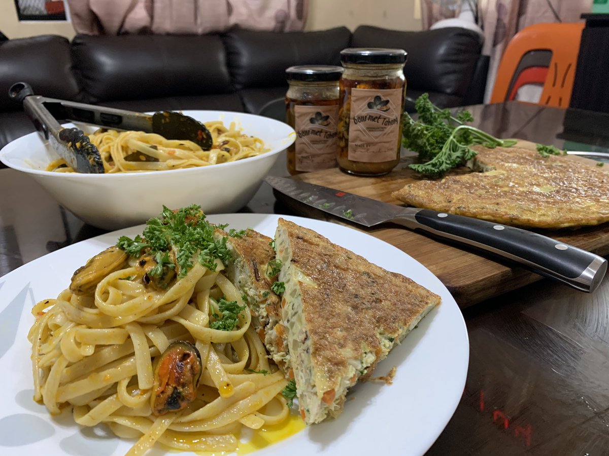 D_Cycling_Chef's tweet photo. Gourmet Tahong and Frittata Alimasag.. #putaheMNL https://t.co/R809McgbgZ